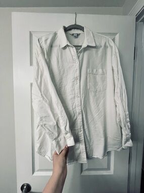 Old Navy Boyfriend Shirt White Long-Sleeve Button-Down Shirt